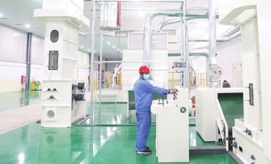 德润新材料 3000万元投资引进新生产线，加速新材料研发创新